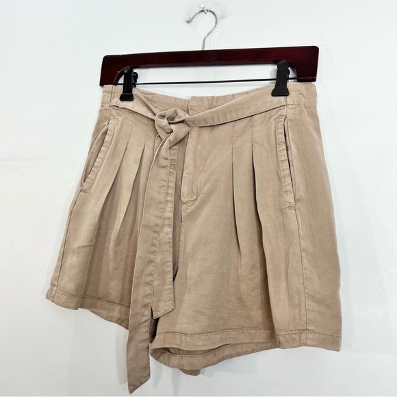 Vero Moda 100% Tencel Lyocell taupe brown pleated tie high waist preppy shorts S - Picture 5 of 12